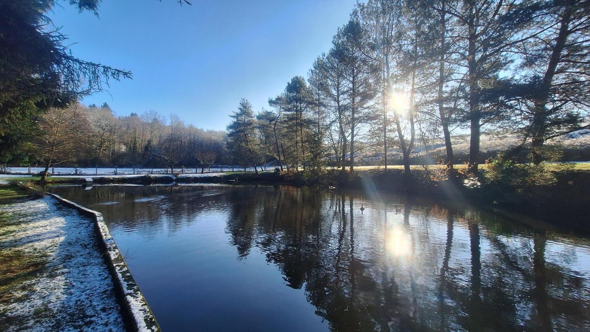 Le Petit Lac Bourganeuf Buitenkant foto